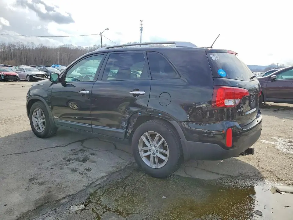 2015 KIA SORENTO LX  