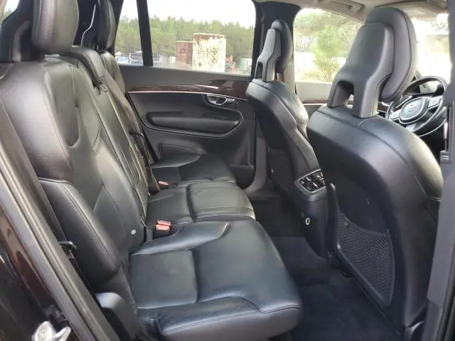 2016 VOLVO XC90 T6