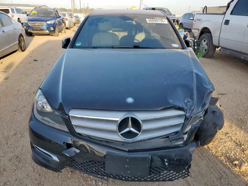 2013 MERCEDES-BENZ C 250  
