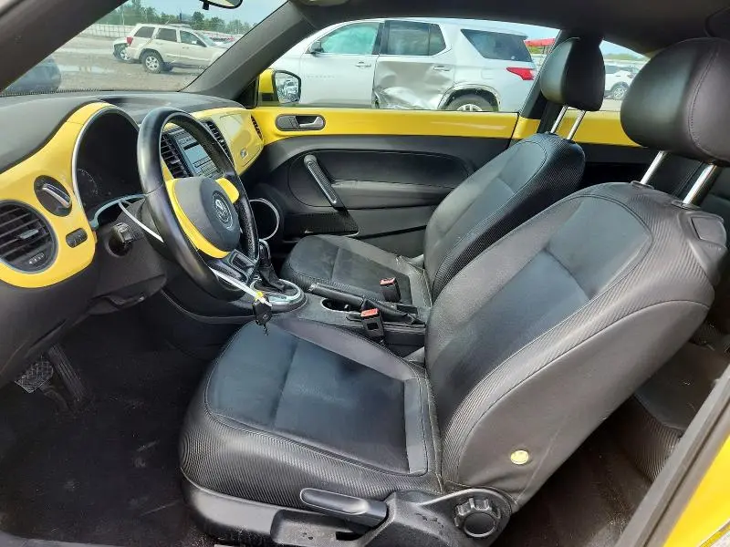 2012 VOLKSWAGEN BEETLE   