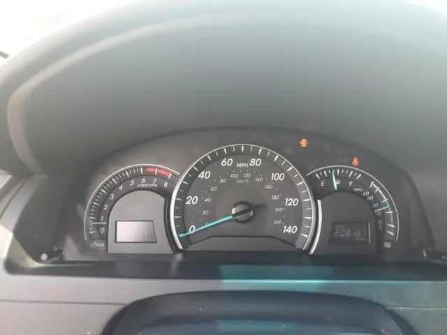 2013 TOYOTA CAMRY L  