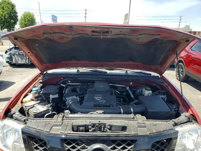 2014 NISSAN FRONTIER S  