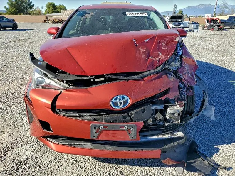 2016 TOYOTA PRIUS   