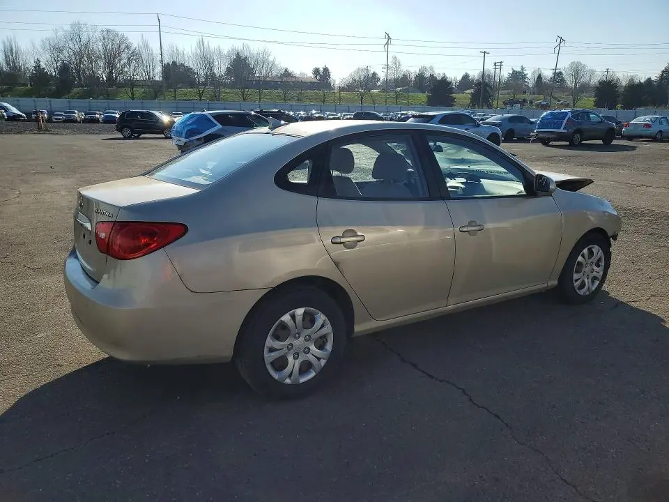 2010 HYUNDAI ELANTRA GLS  