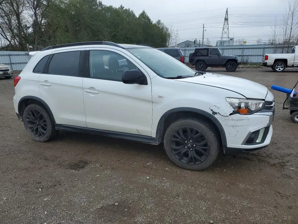 2018 MITSUBISHI RVR SE LIMITED  