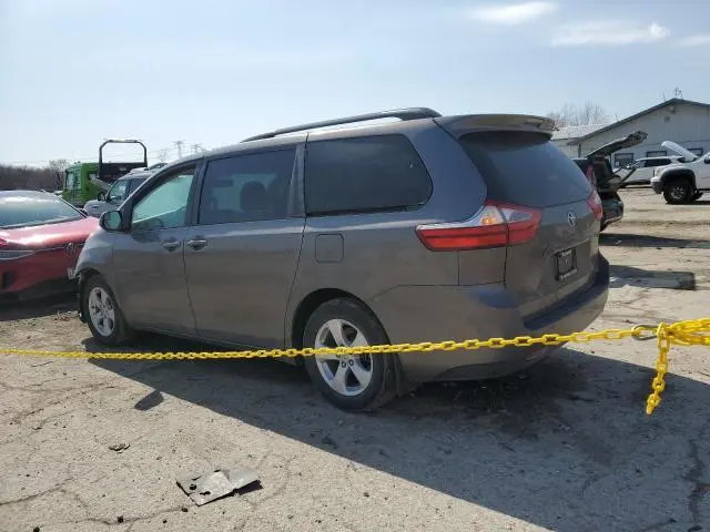 2017 TOYOTA SIENNA LE  