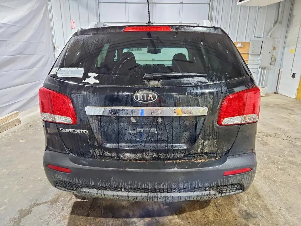 2012 KIA SORENTO LX  