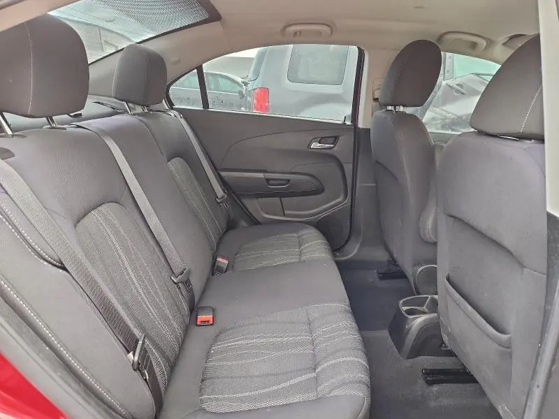 2015 CHEVROLET SONIC LT  