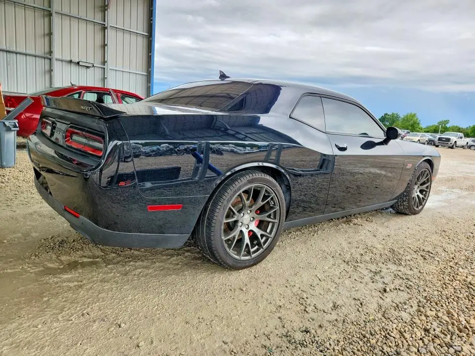 2016 DODGE CHALLENGER SRT 392  