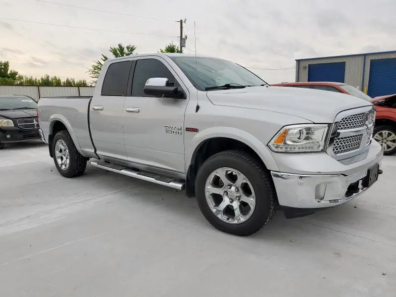 2015 RAM 1500 LARAMIE