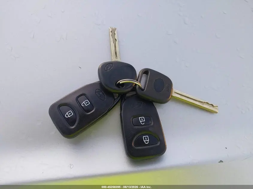 2014 HYUNDAI TUCSON SE