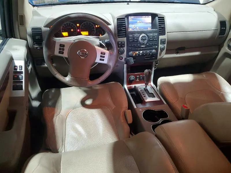 2011 NISSAN PATHFINDER S  