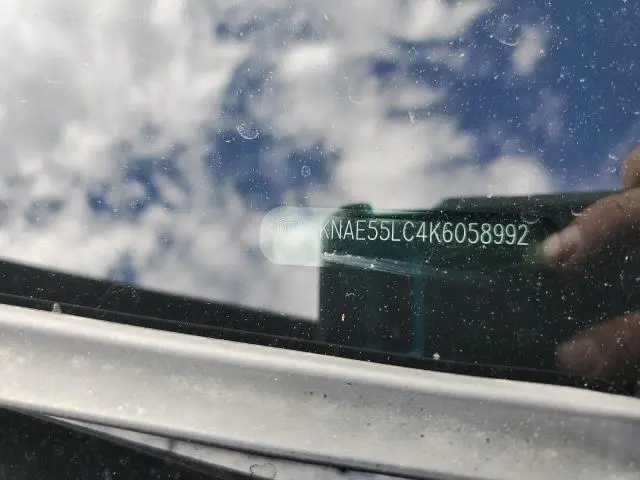 2019 KIA STINGER GT2  