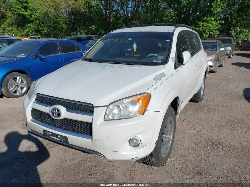 2011 TOYOTA RAV4 LIMITED