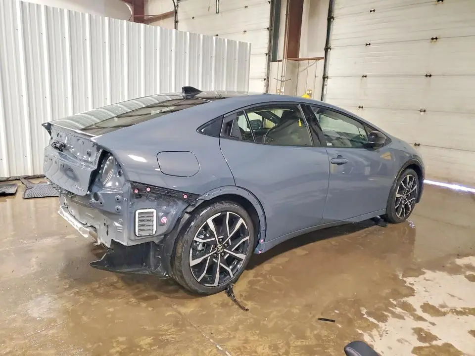 2026 TOYOTA PRIUS SE  