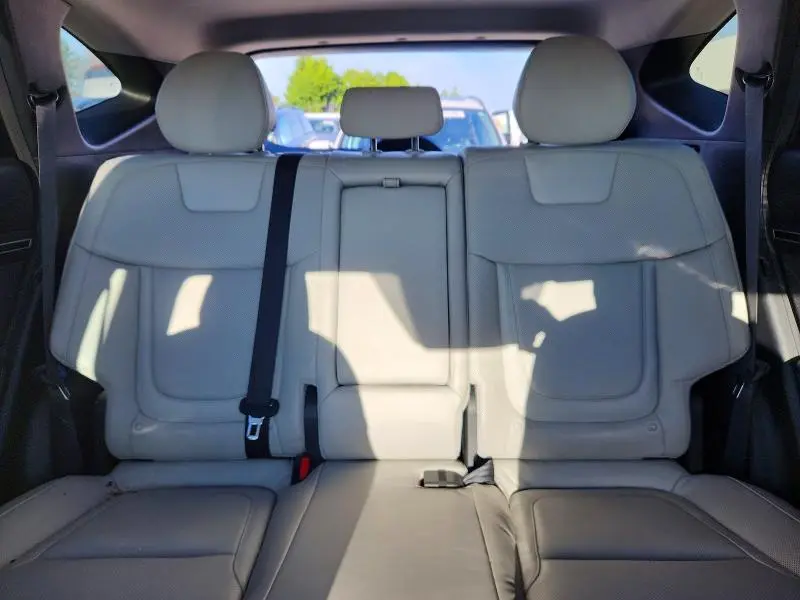 2022 HYUNDAI TUCSON LUXURY  