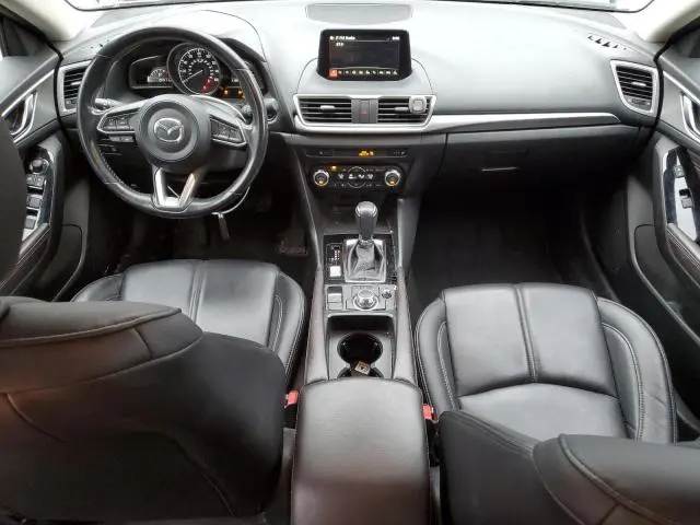 2017 MAZDA 3 TOURING  