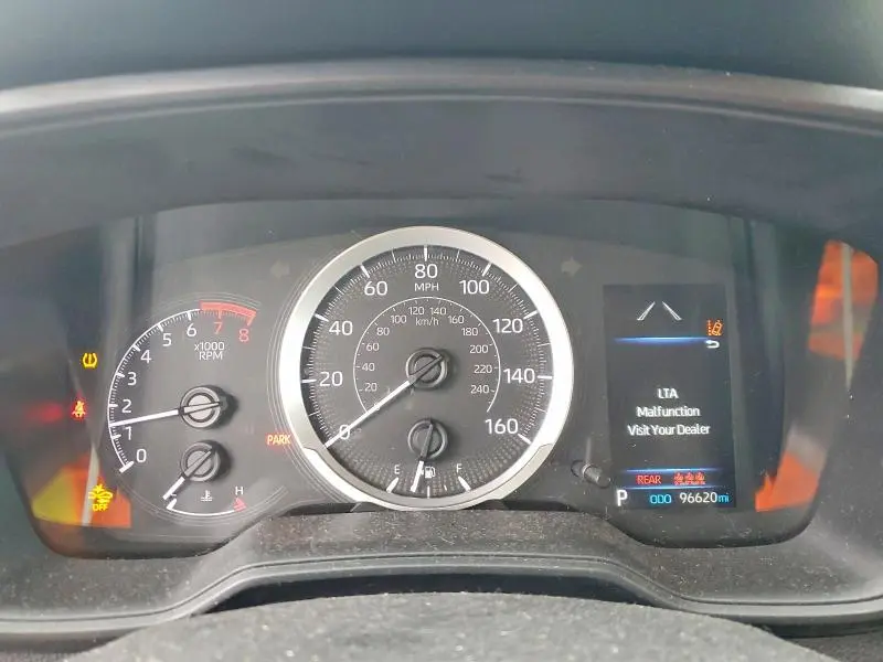 2021 TOYOTA COROLLA LE  