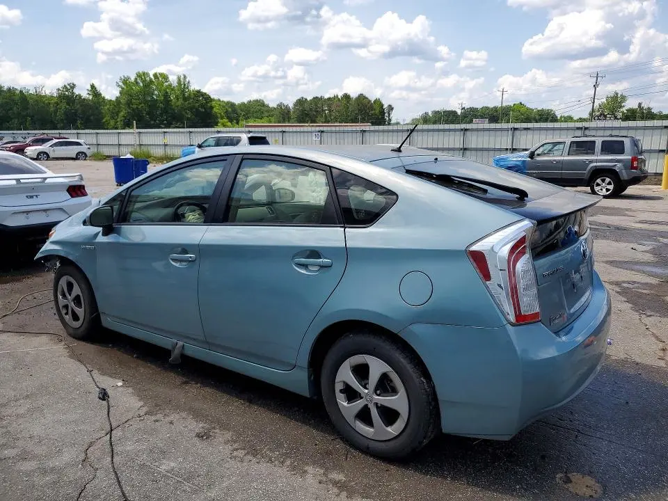 2015 TOYOTA PRIUS TWO  