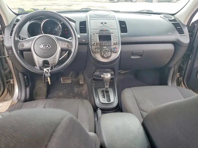 2010 KIA SOUL +  