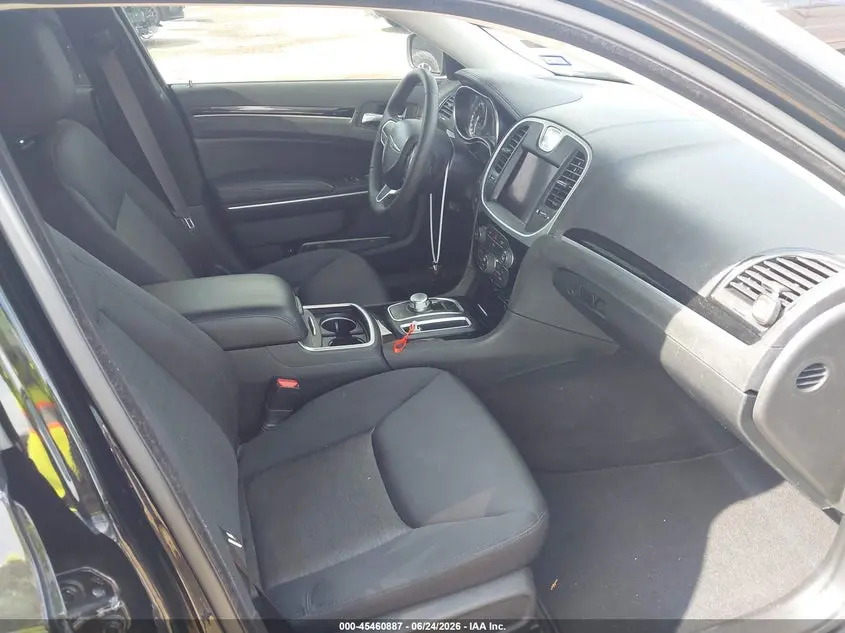 2023 CHRYSLER 300 TOURING