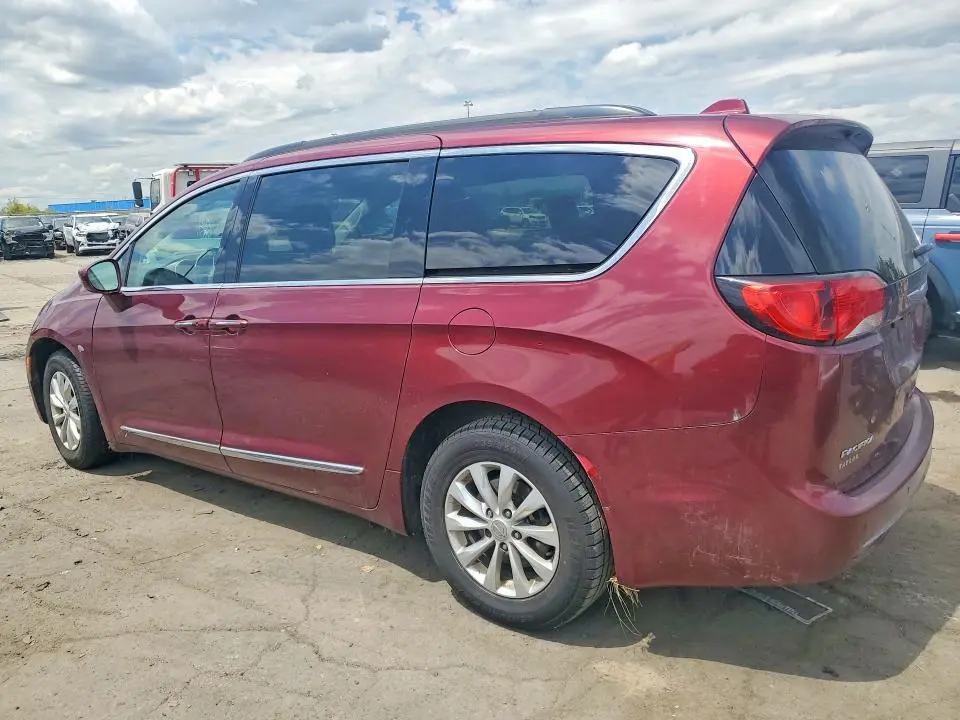 2017 CHRYSLER PACIFICA TOURING L  