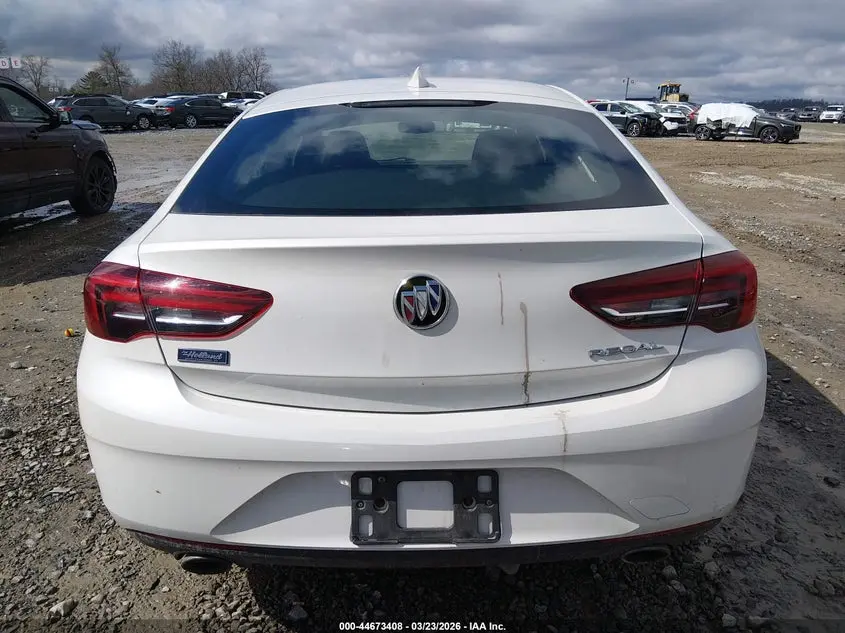 2019 BUICK REGAL SPORTBACK FWD PREFERRED