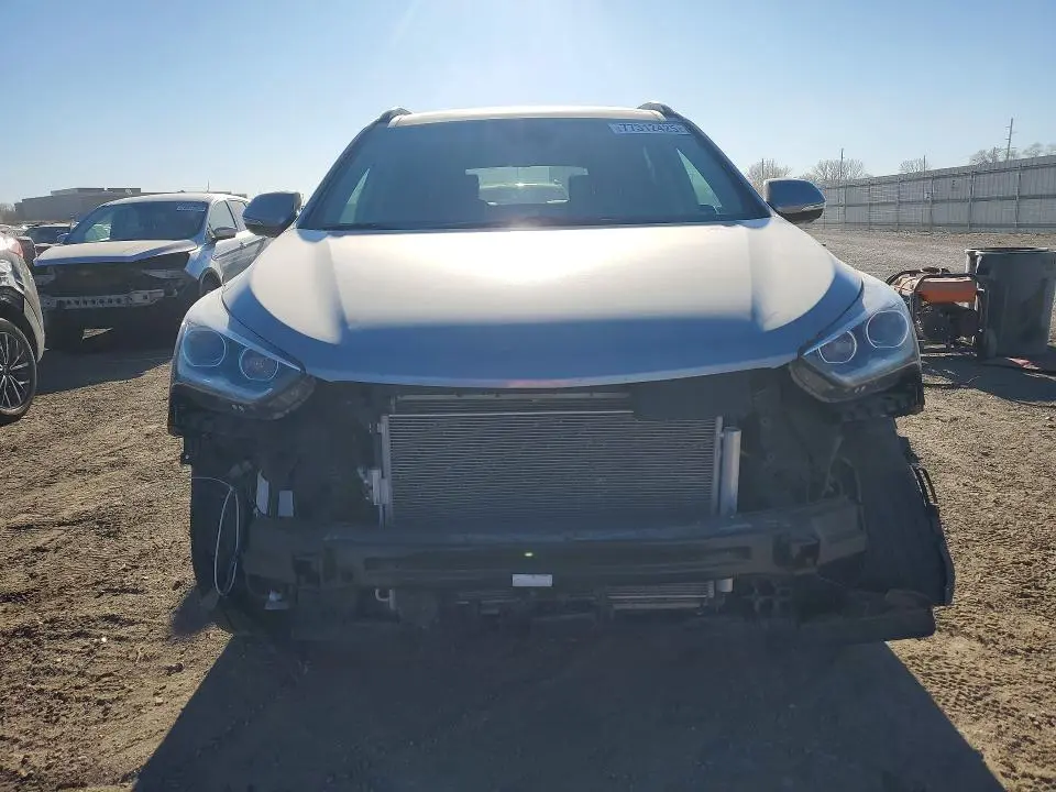 2017 HYUNDAI SANTA FE SE ULTIMATE  