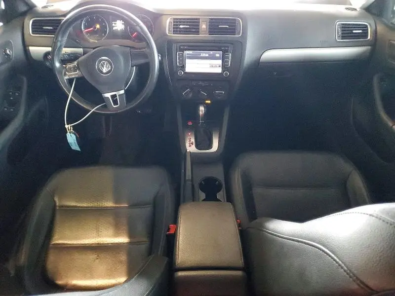 2014 VOLKSWAGEN JETTA SE  