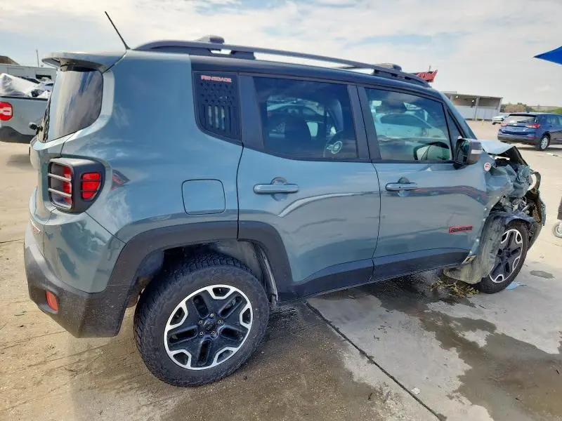 2015 JEEP RENEGADE TRAILHAWK  