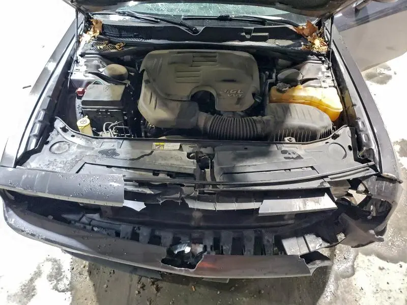 2014 DODGE CHALLENGER SXT  