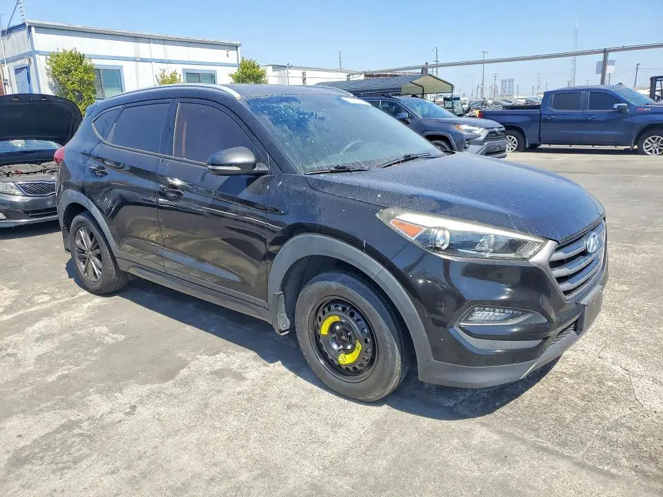 2016 HYUNDAI TUCSON   