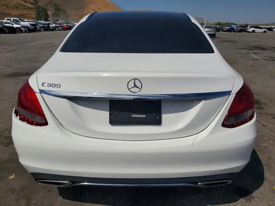 2017 MERCEDES-BENZ C 300  