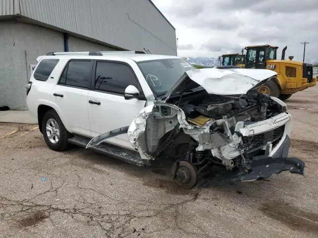 2020 TOYOTA 4RUNNER SR5/SR5 PREMIUM  
