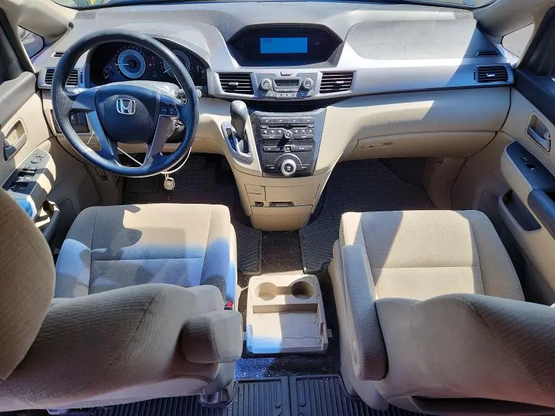 2012 HONDA ODYSSEY LX  