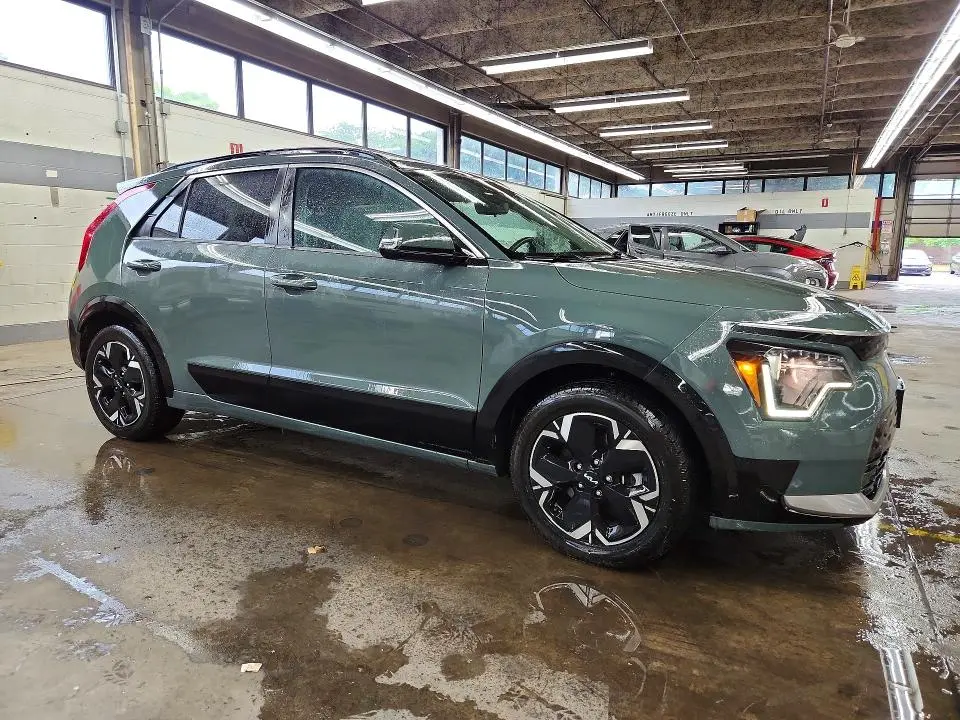 2023 KIA NIRO WIND  