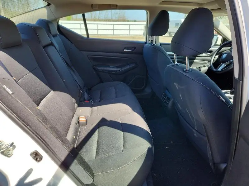 2019 NISSAN ALTIMA SV  