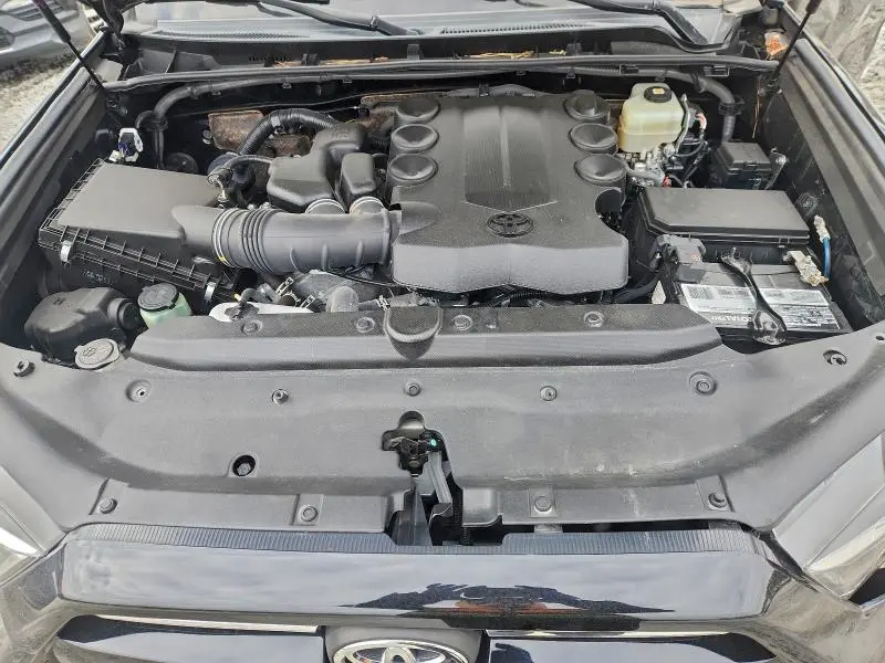 2022 TOYOTA 4RUNNER SR5/SR5 PREMIUM  