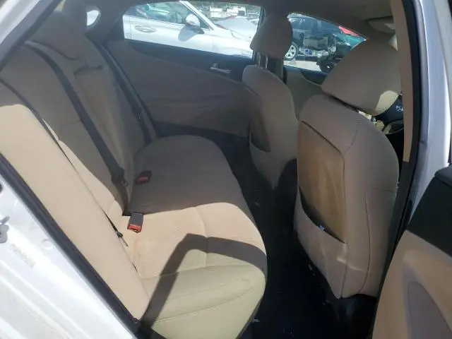 2011 HYUNDAI SONATA GLS  