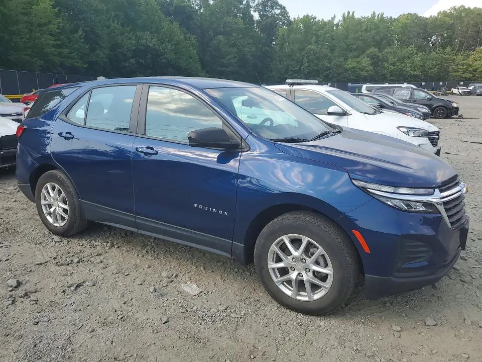 2022 CHEVROLET EQUINOX LS  