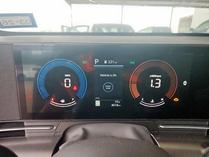 2025 HYUNDAI KONA SEL  