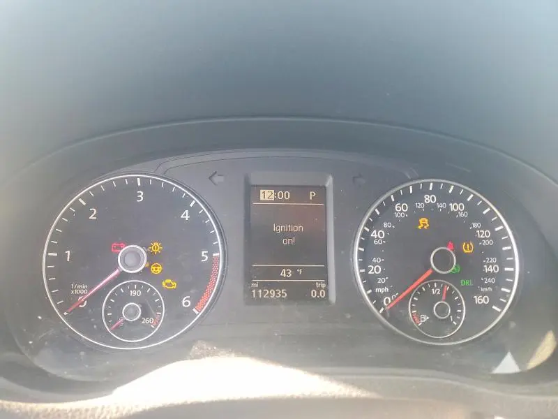 2014 VOLKSWAGEN PASSAT SE  