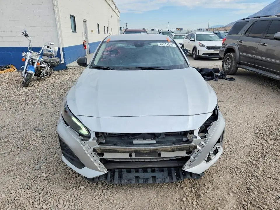 2024 NISSAN ALTIMA S  