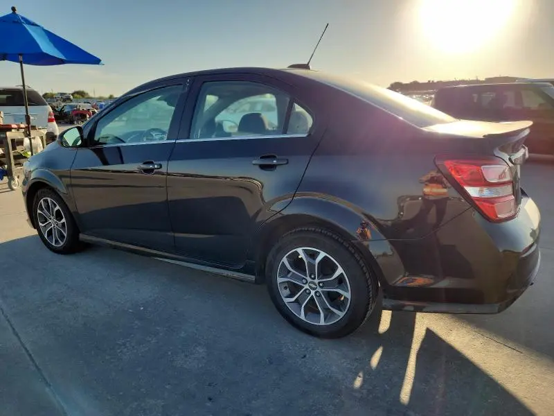 2017 CHEVROLET SONIC LT  