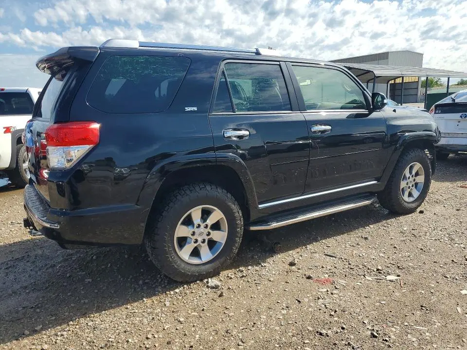 2013 TOYOTA 4RUNNER SR5  