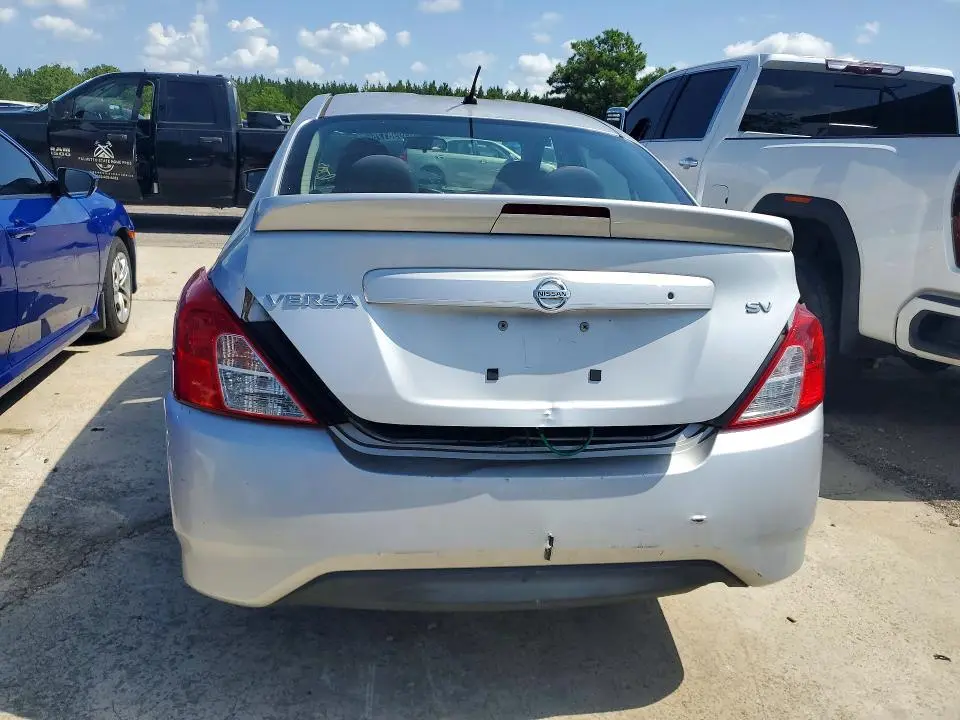2017 NISSAN VERSA 1.6 SV  