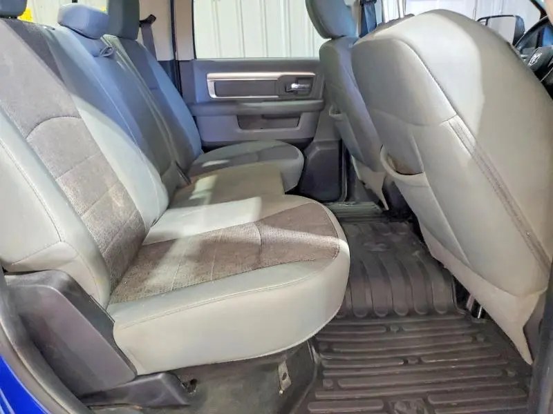 2014 RAM 1500 SLT  