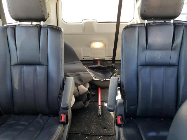 2013 CHRYSLER TOWN & COUNTRY TOURING  