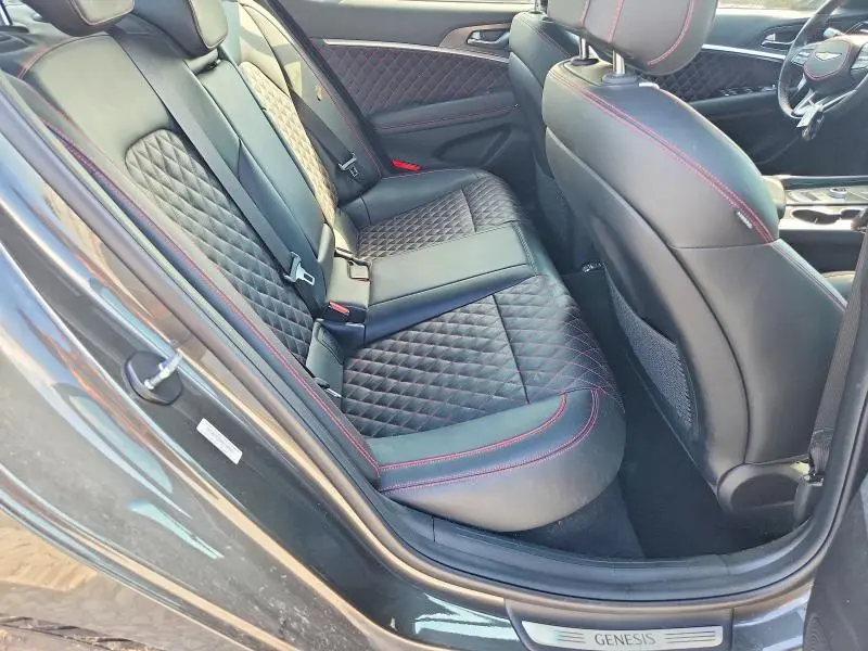 2025 GENESIS G70 3.3T SPORT PRESTIGE  