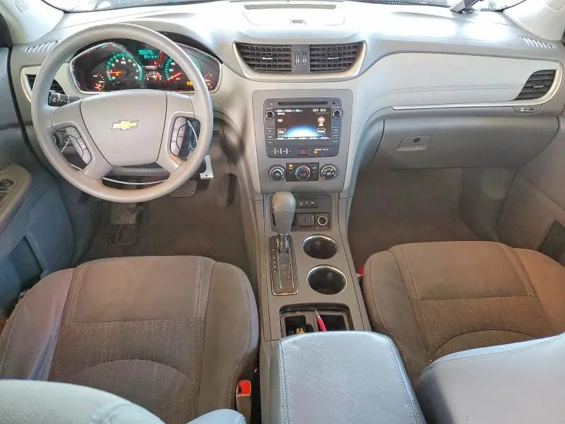 2017 CHEVROLET TRAVERSE LS  